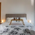 Apartment Easylife - Moderno E Luminoso Nel Cuore Di *