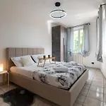 Easylife - Moderno E Luminoso Nel Cuore Di * Iesi