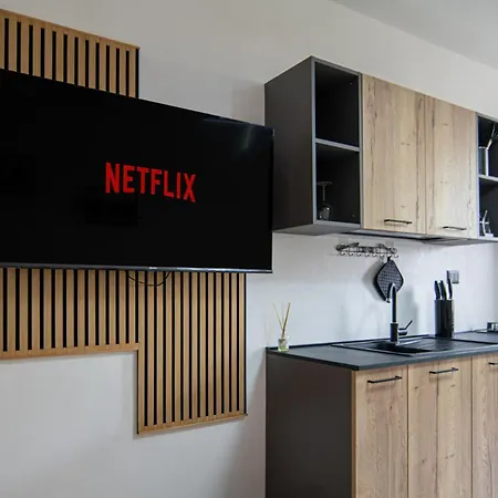 Easylife - Moderno E Luminoso Nel Cuore Di Iesi