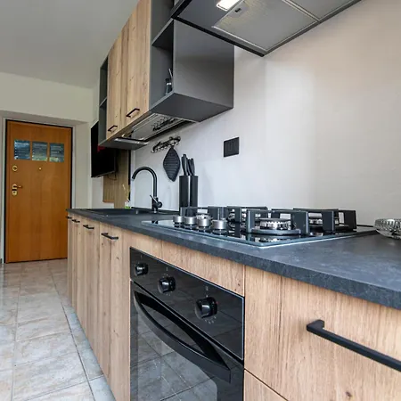 Easylife - Moderno E Luminoso Nel Cuore Di