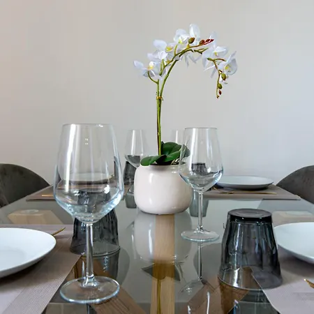 Easylife - Moderno E Luminoso Nel Cuore Di *