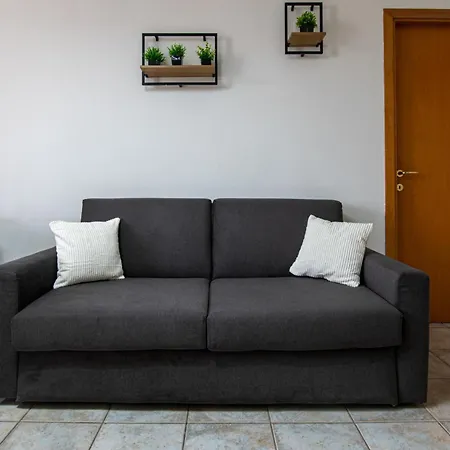 Easylife - Moderno E Luminoso Nel Cuore Di