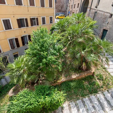 Easylife - Moderno E Luminoso Nel Cuore Di Apartmán Iesi